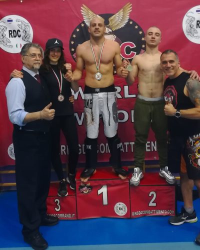 Medaglia di Bronzo sulla Kick Boxing Light ai Campionati Mondiali WFC del 4 aprile (Milano)